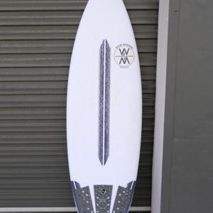 SMOKE BOMB モデル